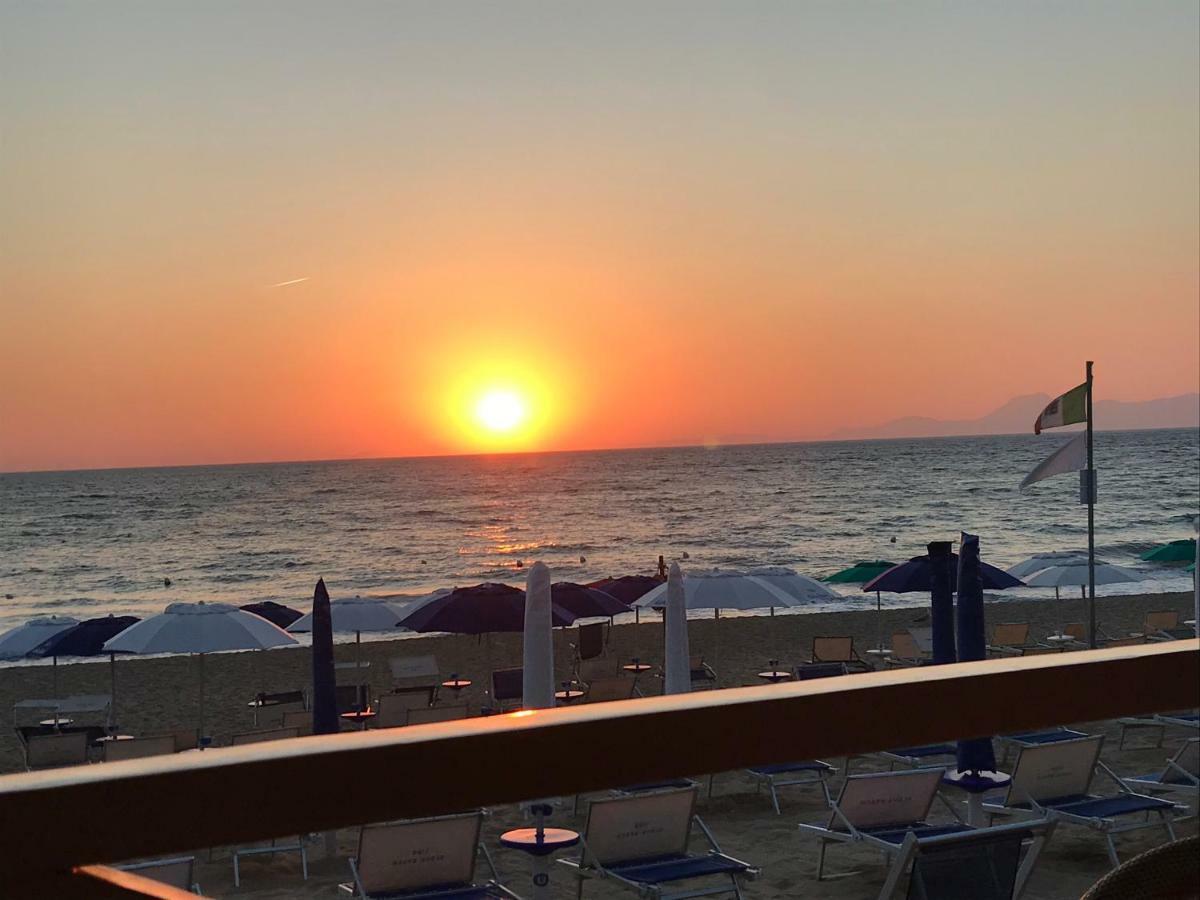 Casa Vacanze Il Cenito Castellabate Exterior foto